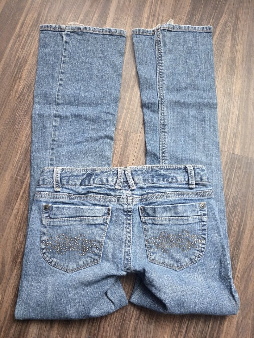 βAeropostale Vintage 2000s Medium Wash Low Rise Flared Bootcut Denim Jeans Size - Picture 3 of 7
